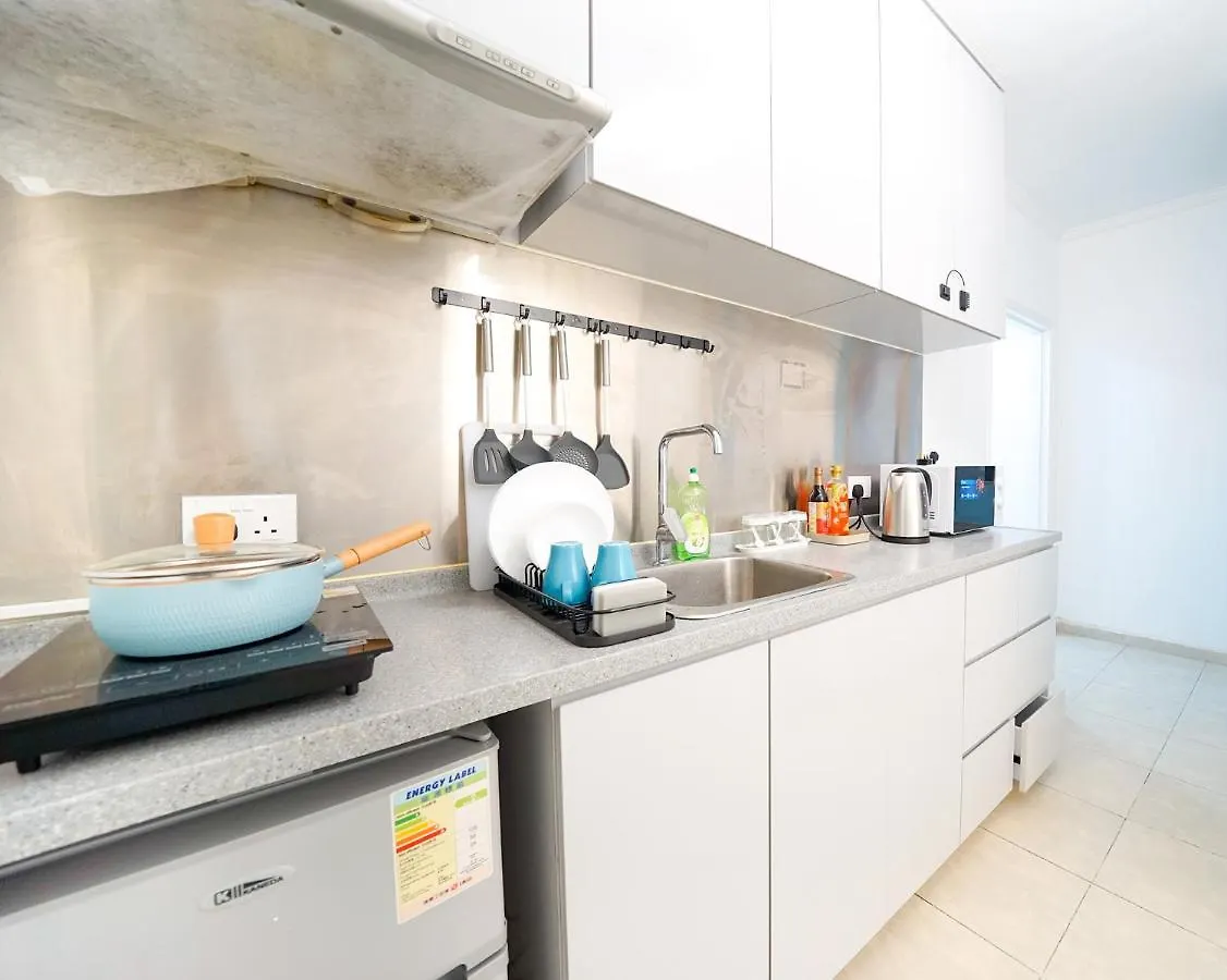 Homestay Shared Dormitory Wan Chai Road 187 Hong Kong